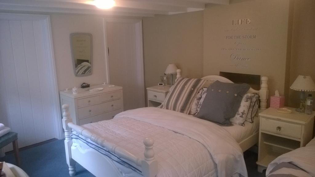 Troy House Bed and Breakfast Painswick Værelse billede