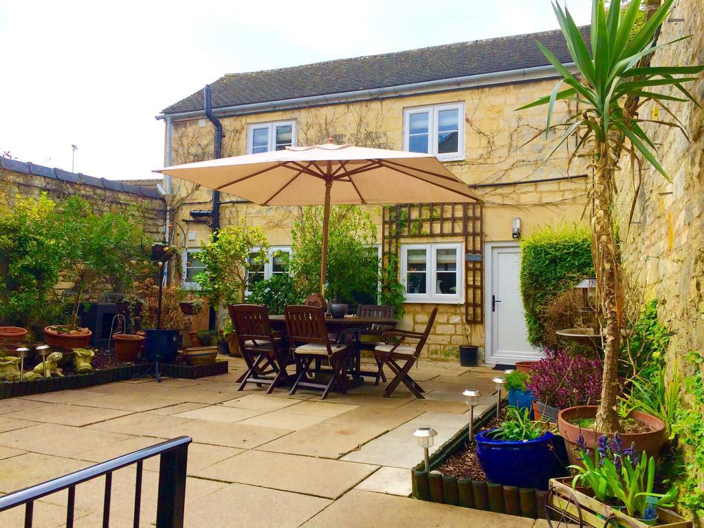 Troy House Bed and Breakfast Painswick Eksteriør billede